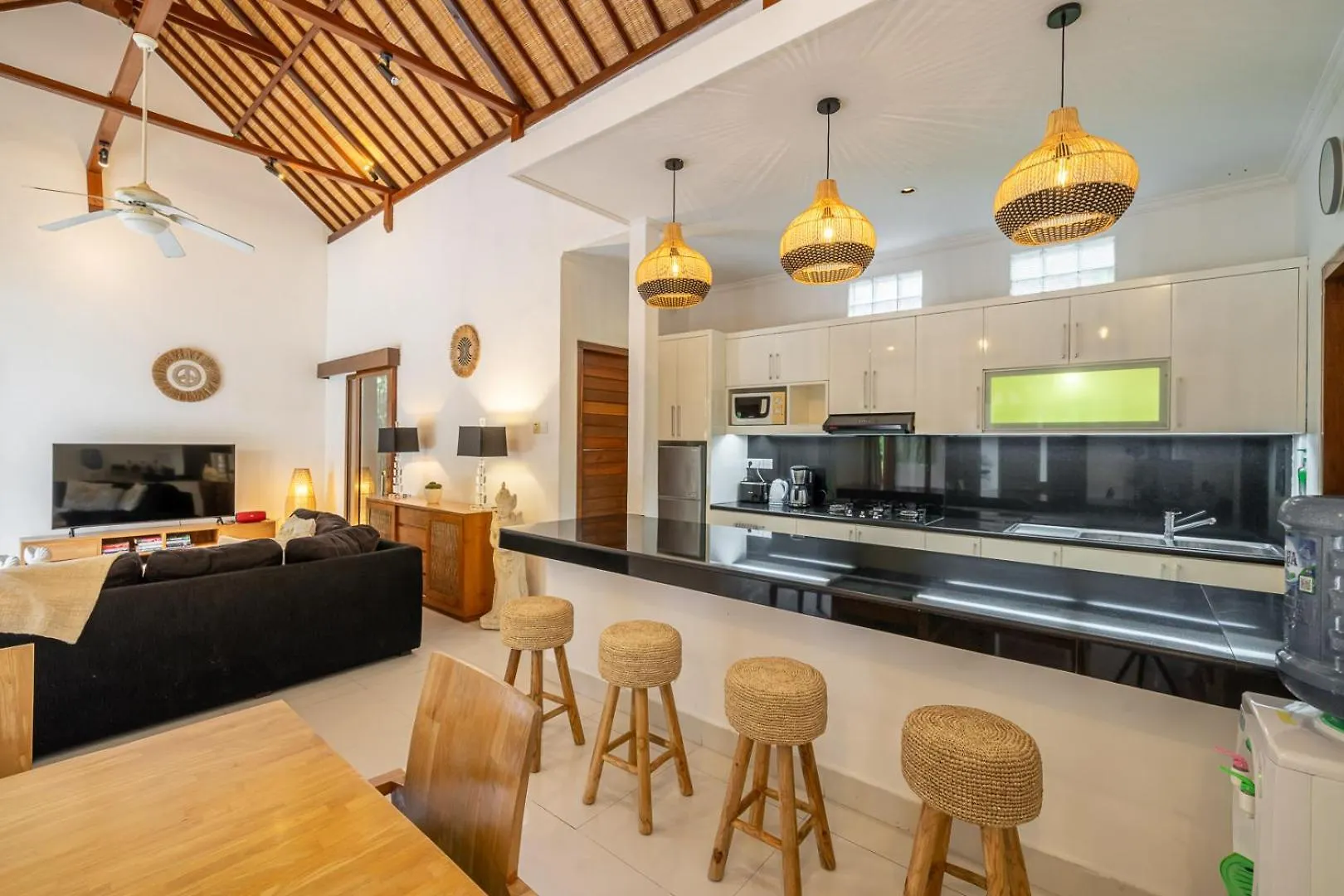 Villa Nemia Seminyak  Seminyak (Bali)